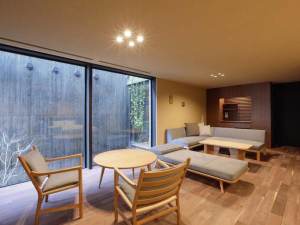 Sowaka : photo 3 de la chambre suite junior avec coin tatami - vue sur jardin (annexe)
