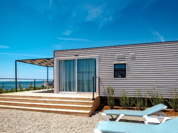 Arena Grand Kazela Camping Homes : photo 1 de la chambre maison camping 2 chambres deluxe - vue sur mer