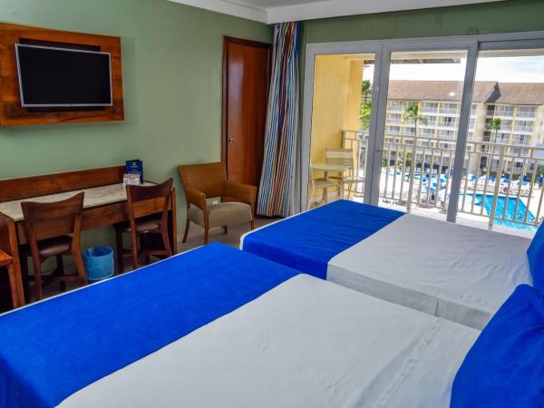 Gran Hotel Stella Maris Urban Resort & Conventions : photo 5 de la chambre chambre supérieure - vue latérale sur mer 