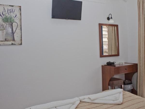 Danaos Hotel : photo 9 de la chambre chambre double