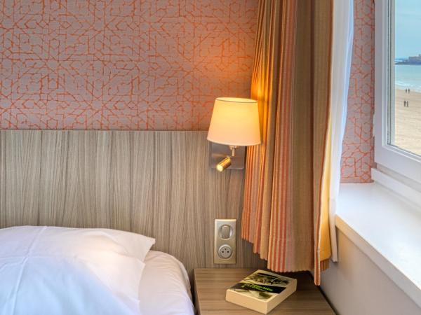 Hôtel Le Jersey : photo 3 de la chambre chambre double - vue sur mer