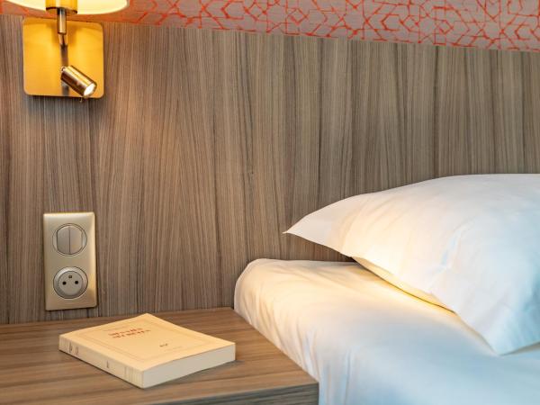 Hôtel Le Jersey : photo 2 de la chambre chambre standard (1 à 2 personnes) - vue sur mer