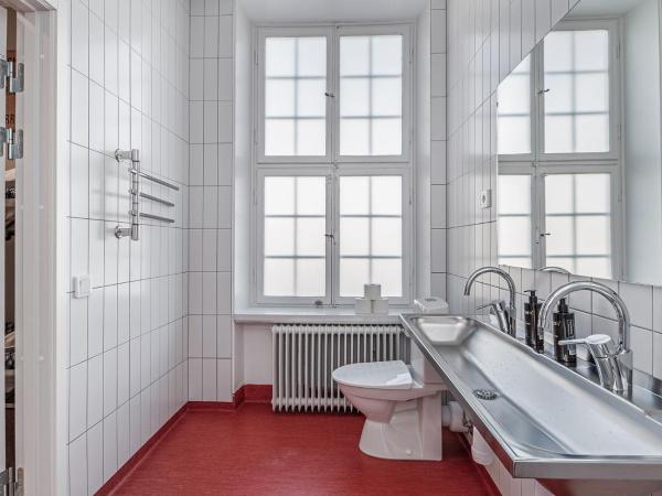 Livgrenadjärmässen Hotell-Fest-Konferens : photo 3 de la chambre chambre double