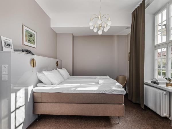 Livgrenadjärmässen Hotell-Fest-Konferens : photo 1 de la chambre chambre double - accessible aux personnes à mobilité réduite