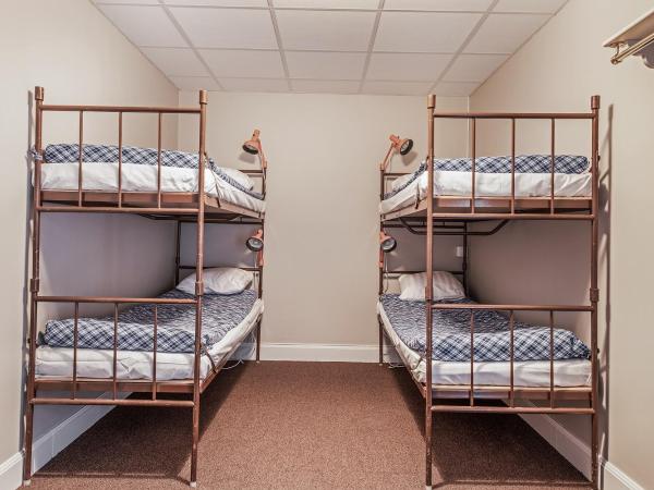 Livgrenadjärmässen Hotell-Fest-Konferens : photo 9 de la chambre suite familiale