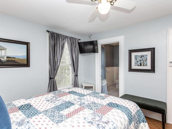 Ambiance By The Falls B&B : photo 3 de la chambre chambre lit queen-size supérieure - bleue