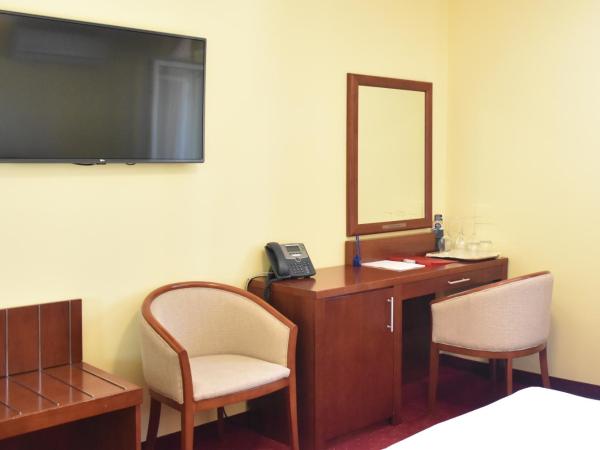Villa Riva : photo 9 de la chambre chambre double ou lits jumeaux confort 