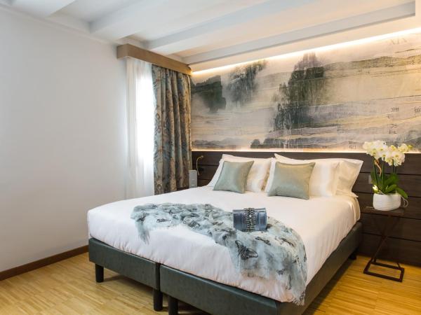 Venice Maggior Consiglio : photo 2 de la chambre chambre double ou lits jumeaux supérieure