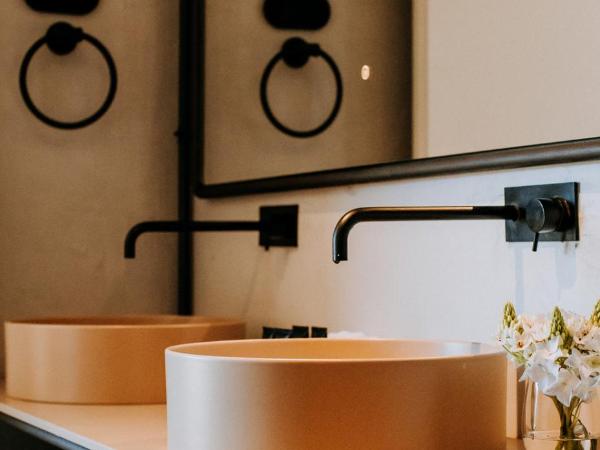 Exmo Hotel by Olivia : photo 5 de la chambre chambre premium avec balcon - vue sur rivière