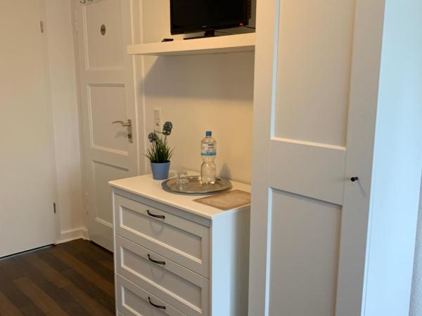 Zum armen Mann : photo 2 de la chambre chambre simple avec salle de bains privative