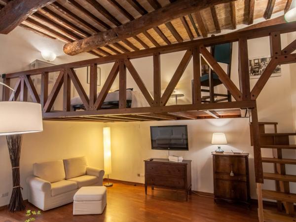 Umbrian Concierge - Duomo Accommodations : photo 3 de la chambre loft