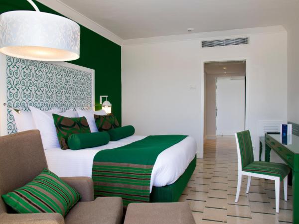 Radisson Blu Resort & Thalasso Hammamet : photo 3 de la chambre chambre premium avec balcon
