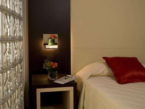 Best Western Plus Hotel Galileo Padova : photo 7 de la chambre suite lit king-size avec baignoire spa - terrasse privée/non-fumeurs