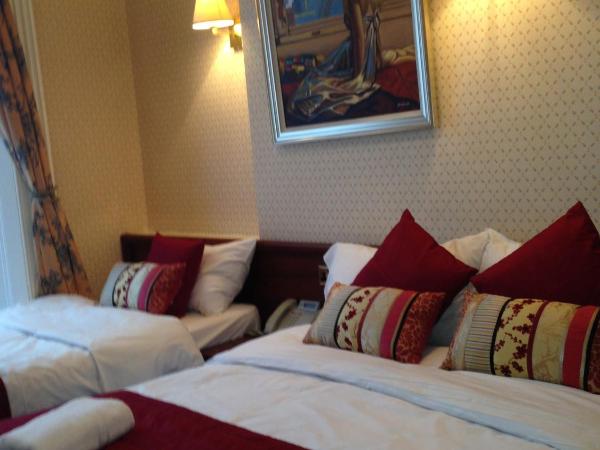 Avon Hotel : photo 7 de la chambre chambre triple