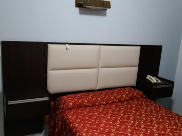 Hotel KEY´S : photo 1 de la chambre chambre standard lit queen-size