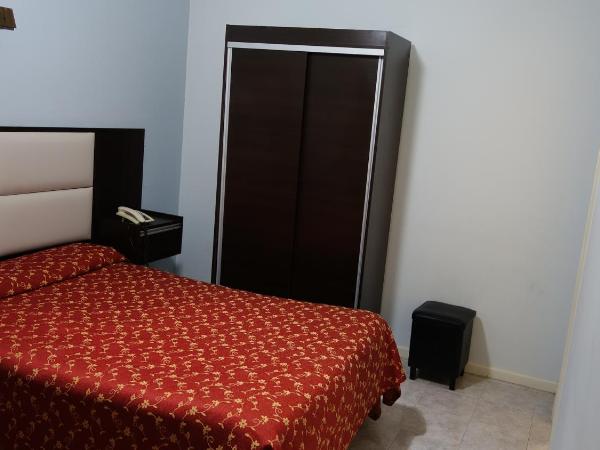 Hotel KEY´S : photo 2 de la chambre chambre standard lit queen-size