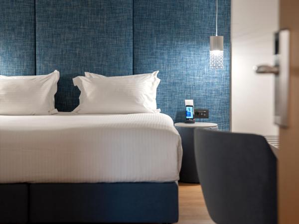 Athenaeum Smart Hotel : photo 5 de la chambre chambre deluxe double ou lits jumeaux