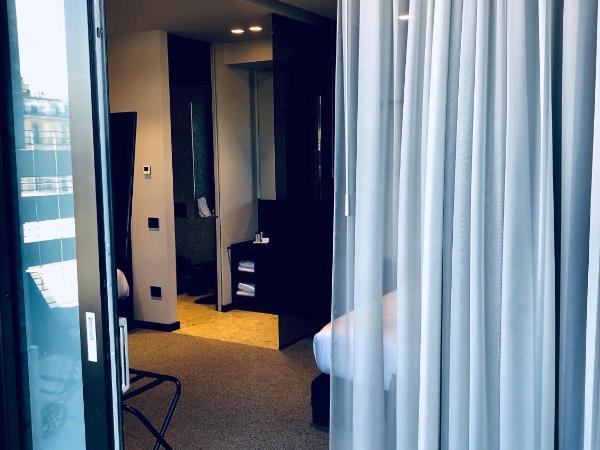 Best Western Hotel Plaza : photo 6 de la chambre suite junior avec lit king-size et lit queen-size - terrasse