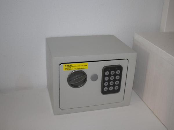 hostal olozaga : photo 5 de la chambre chambre quadruple classique