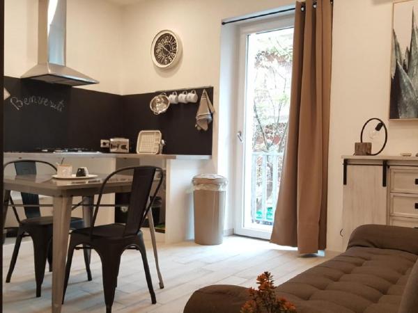 Amelia Apts & Rooms : photo 2 de la chambre studio