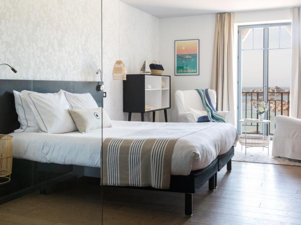 Castel Beau Site : photo 1 de la chambre chambre double deluxe - vue sur mer