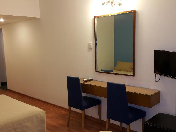 Hotel Avenida : photo 3 de la chambre chambre triple