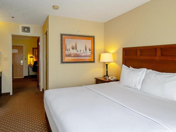 Quality Suites : photo 9 de la chambre suite lit king-size – non-fumeurs