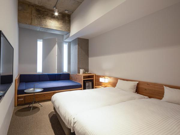 TSUGU Kyoto Sanjo by THE SHARE HOTELS : photo 1 de la chambre chambre quadruple - prix abordable