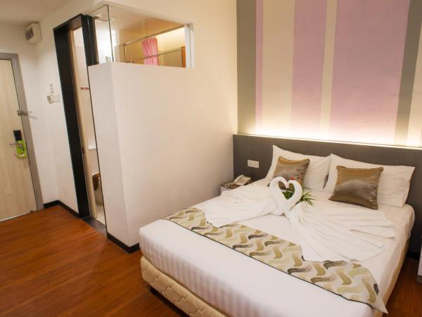 Yan Hotel : photo 1 de la chambre chambre de luxe avec fenêtre