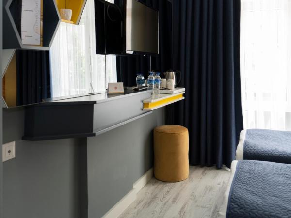 Letstay Hotel - Adults Only : photo 6 de la chambre chambre standard