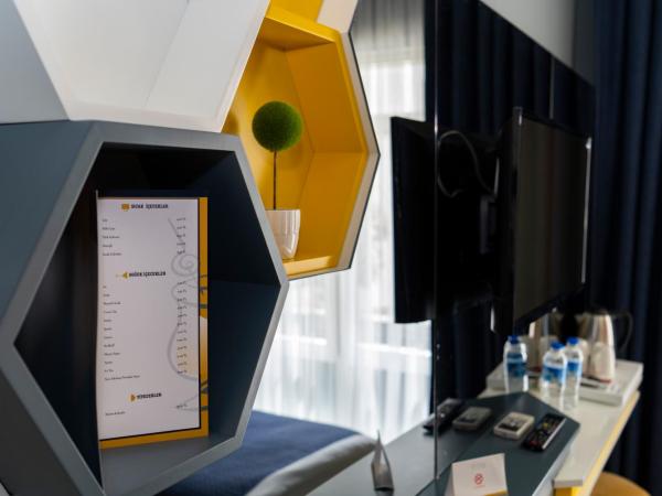 Letstay Hotel - Adults Only : photo 7 de la chambre chambre standard