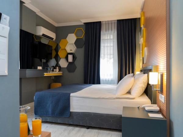 Letstay Hotel - Adults Only : photo 3 de la chambre chambre standard