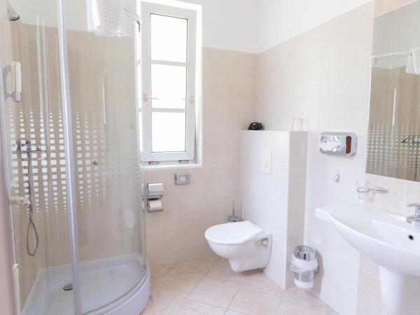 Walzer Hotel : photo 4 de la chambre chambre simple