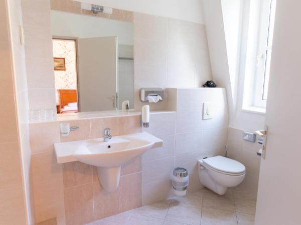 Walzer Hotel : photo 3 de la chambre chambre simple