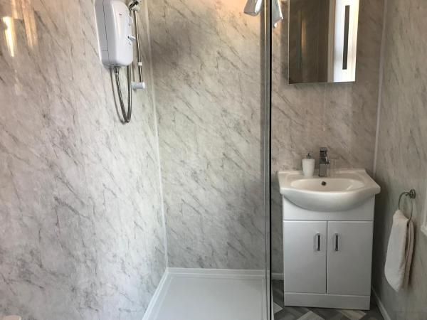 Lexham Hotel : photo 1 de la chambre chambre quadruple avec salle de bains privative