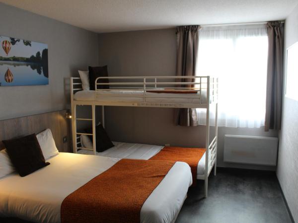 The Originals City, Hôtel La Terrasse, Tours Nord : photo 2 de la chambre chambre quadruple