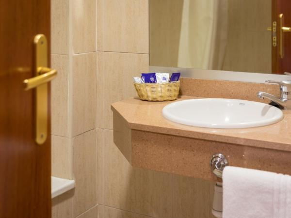 htop Royal Star & SPA #htopFun : photo 4 de la chambre chambre familiale (2 adultes et 2 enfants)