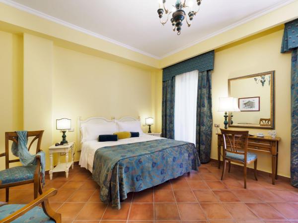Hotel Sirius : photo 1 de la chambre chambre triple standard