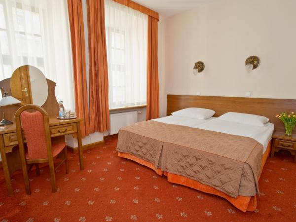 Hotel Regent : photo 1 de la chambre chambre double ou lits jumeaux