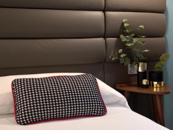 Suites Pamplona Plaza : photo 3 de la chambre appartement 1 chambre (3 adultes)