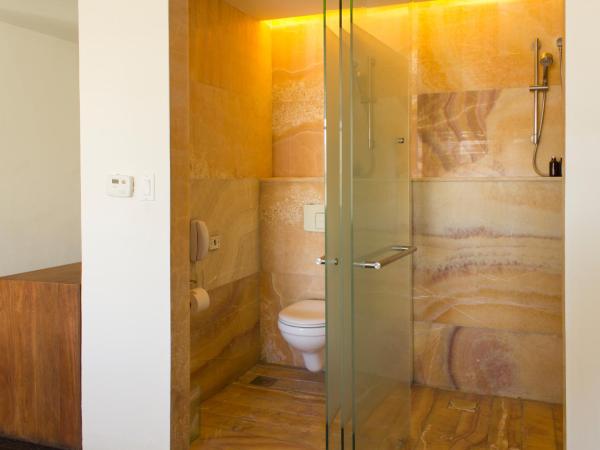 La Purificadora, Puebla, a Member of Design Hotels : photo 4 de la chambre suite d'angle avec balcon