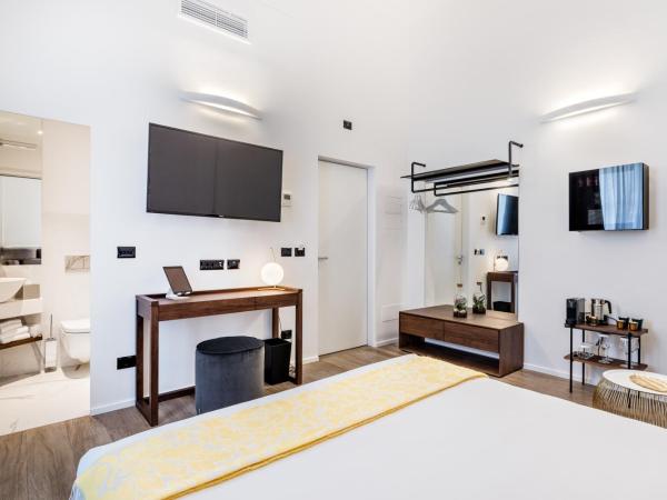 La Spezia by The First - Luxury Rooms & Suites : photo 6 de la chambre suite junior
