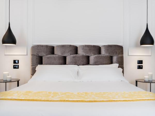 La Spezia by The First - Luxury Rooms & Suites : photo 4 de la chambre suite junior avec balcon