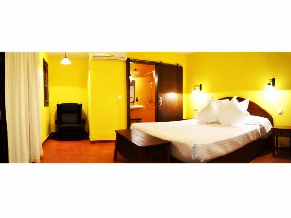 La Posada de Quijada : photo 3 de la chambre chambre double ou lits jumeaux - accessible aux personnes à mobilité réduite