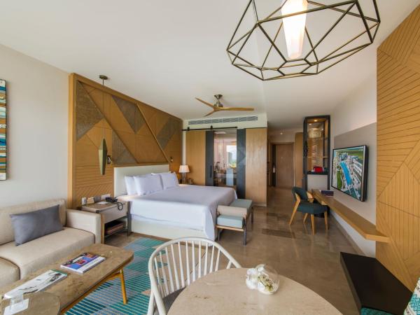 Haven Riviera Cancun - All Inclusive - Adults Only : photo 2 de la chambre suite junior - vue partielle sur océan