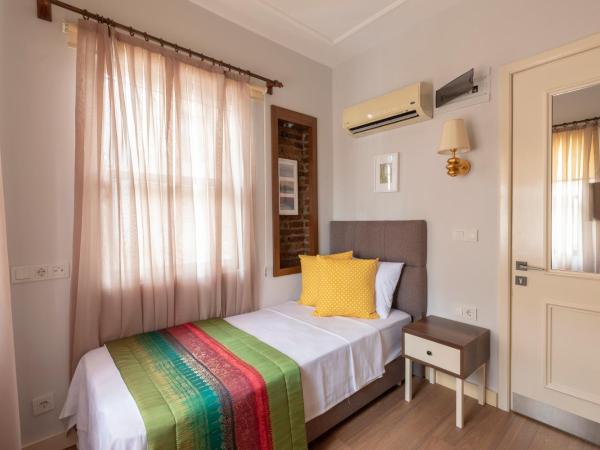 Mono Hotel : photo 3 de la chambre chambre simple - vue sur mer