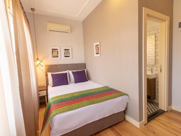 Mono Hotel : photo 7 de la chambre chambre double - vue sur mer