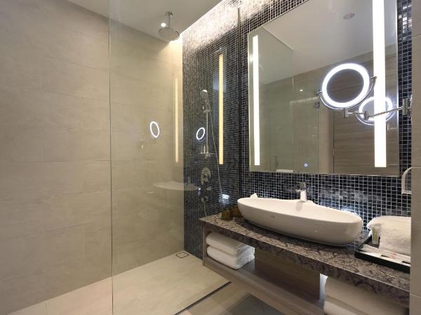 Capri by Fraser Johor Bahru : photo 4 de la chambre studio deluxe lit king-size