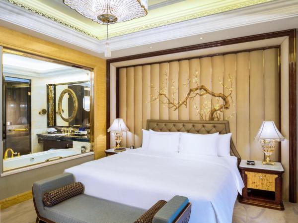 Wanda Reign Wuhan : photo 3 de la chambre chambre lit king-size deluxe