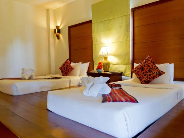 Teak Garden Resort, Chiang Rai : photo 4 de la chambre chambre lits jumeaux deluxe